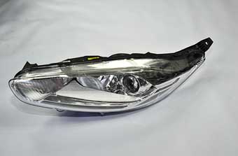 EDGE ÇIKMA YEDEK PARÇA FORD CIKMA YEDEK FİESTA 3 SOL FAR